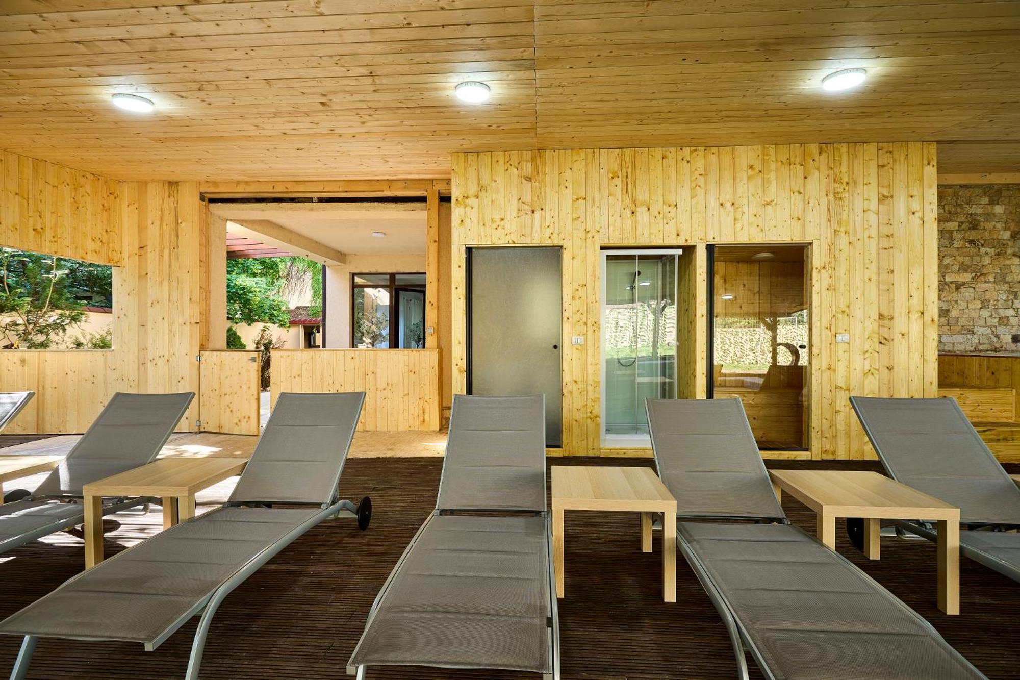 Therme Airport Resort Corbeanca Экстерьер фото